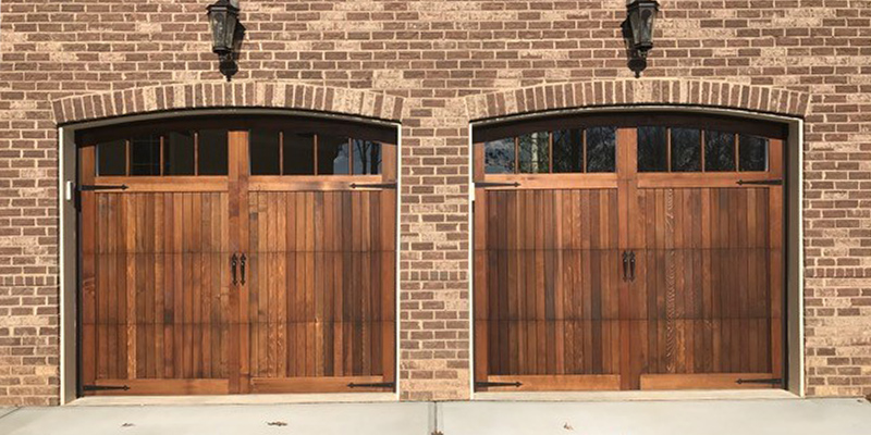 Residential Garage Doors in Cornelius, North Carolina