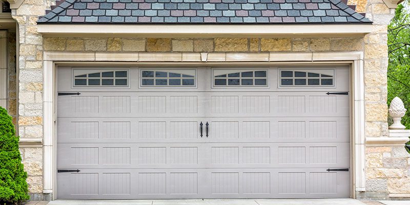 Five Signs You Need a Garage Door Replacement 