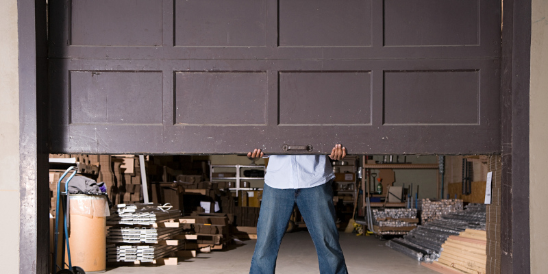Keep It All from Crashing Down: What You Need to Know About Garage Door Repair